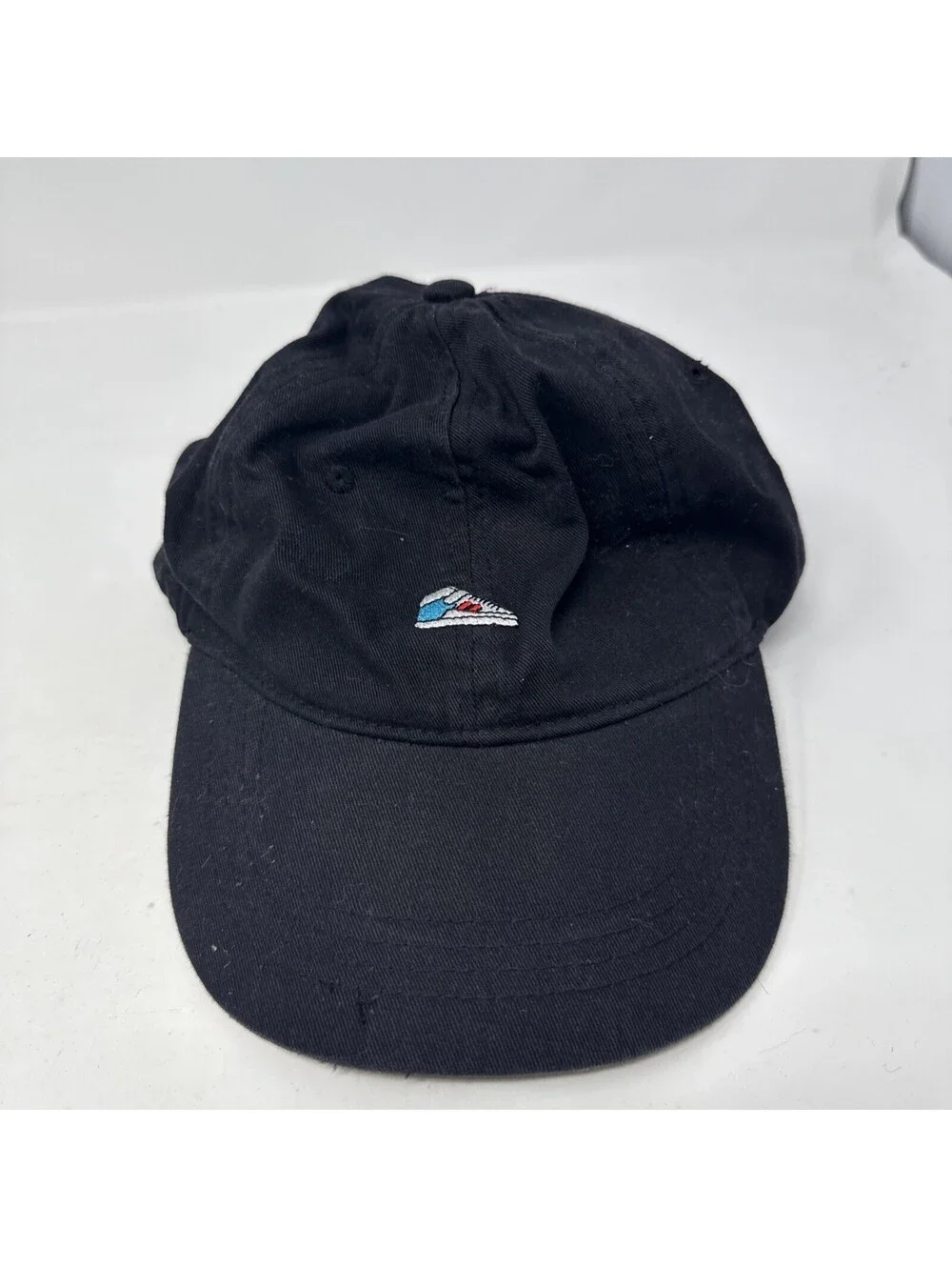 Black Carbon Elements Sneaker Hat